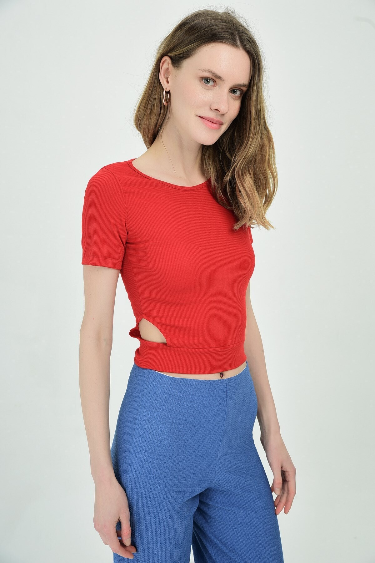 9092910 Kaşkorse Yanları Açık Kısa Kol Bluz KIRMIZI