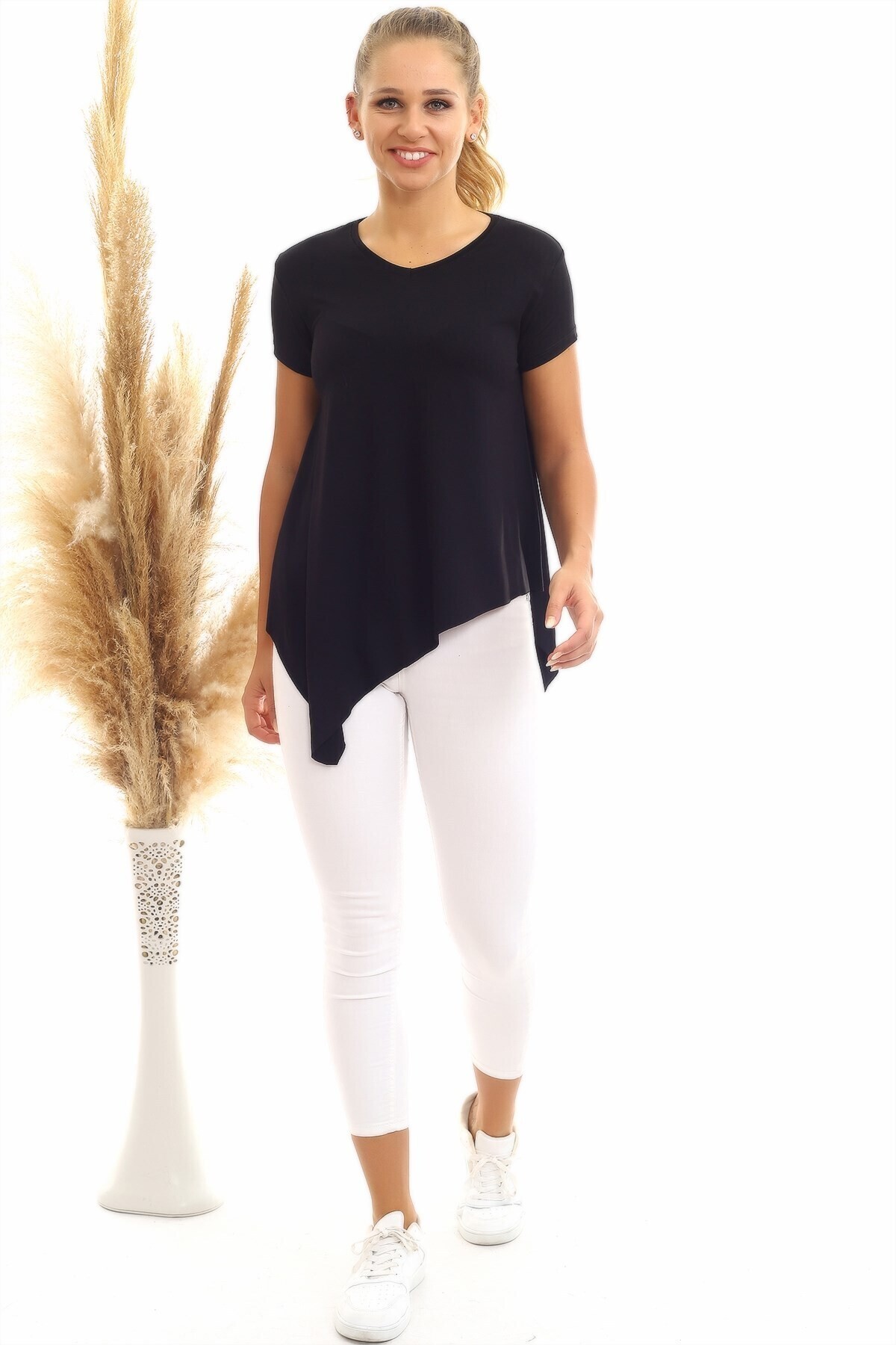 20060632 Viskon V Yaka Asimetrik Kısa Kol Bluz SIYAH