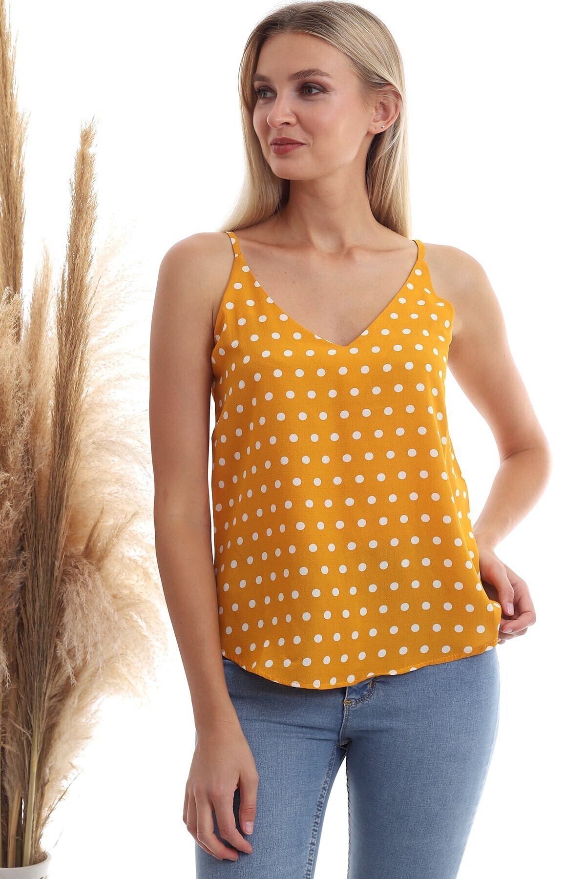 20333453 Kobe Puantiye Desenli İp Askılı Bluz HARDAL