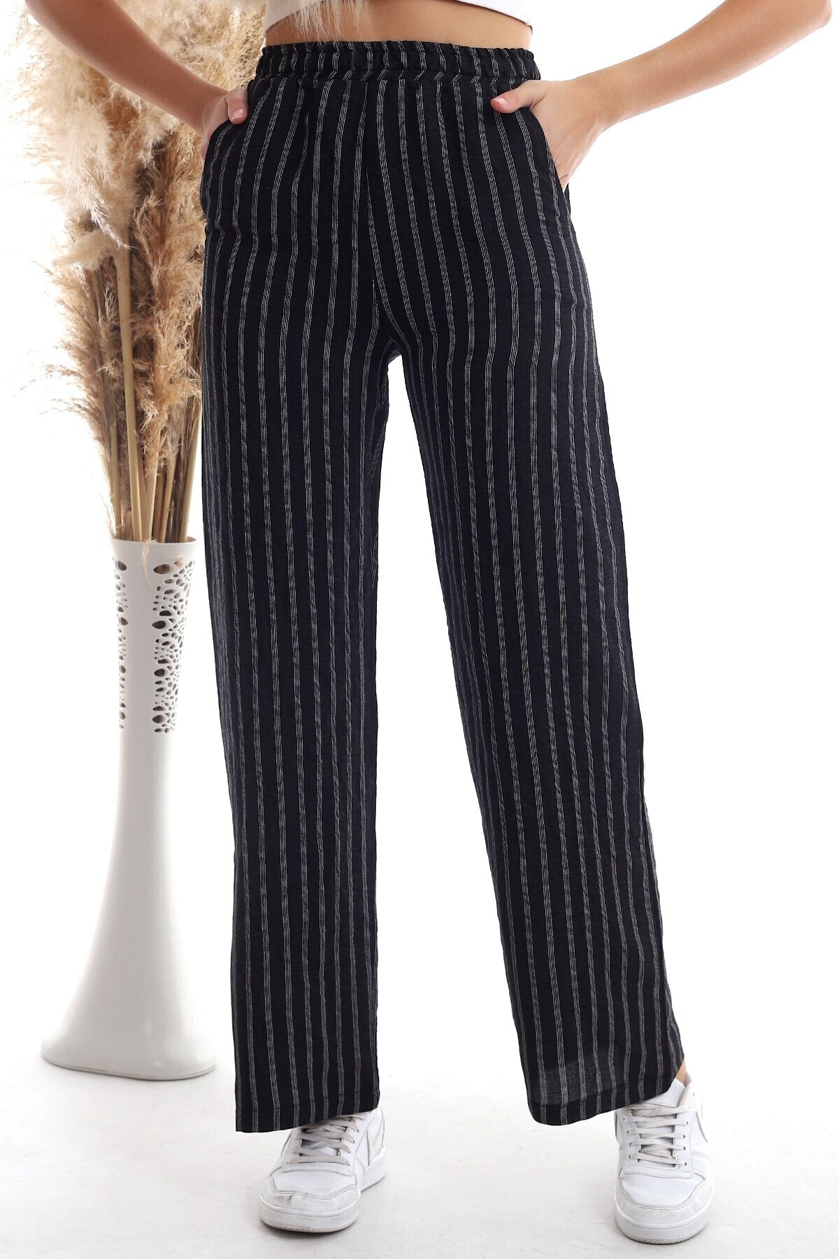 20333459 Keten Çizgi Desenli Cepli Pantolon SIYAH