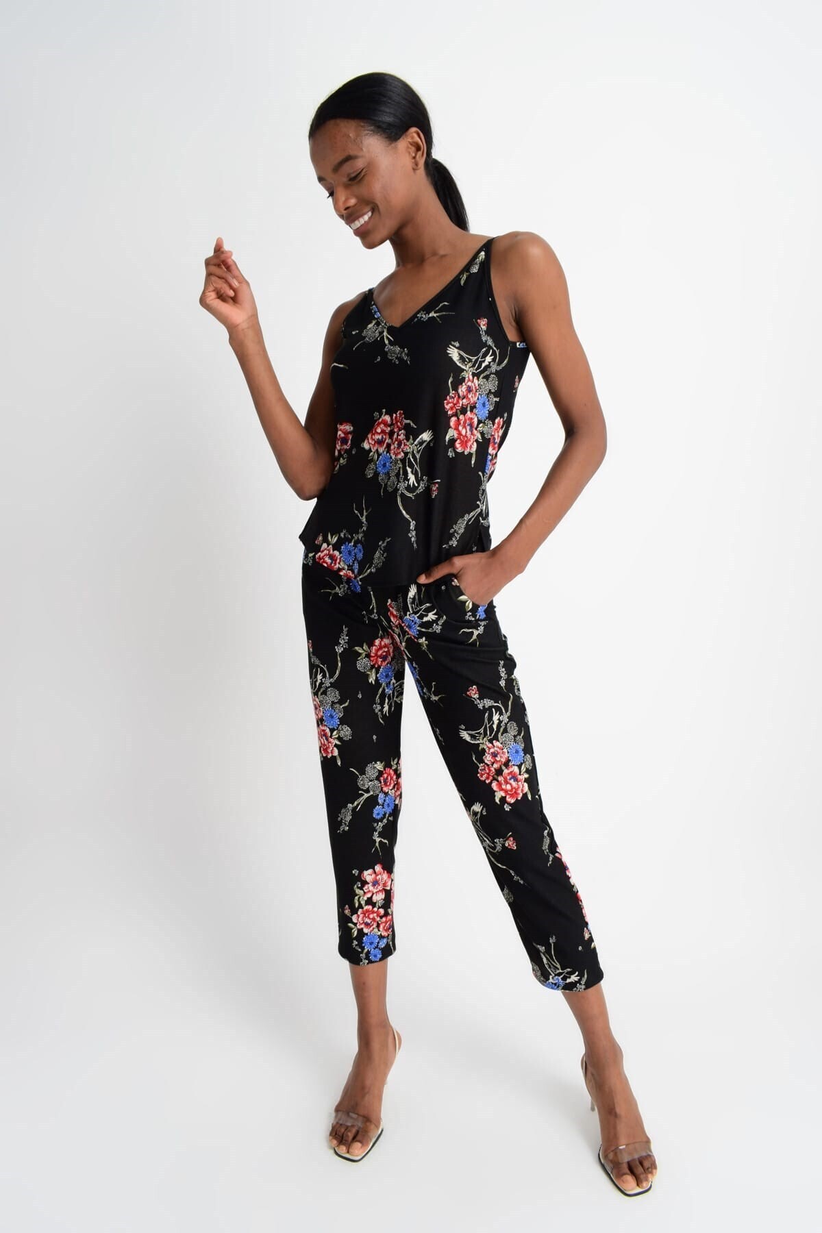 9181820 Örme Krep V Yaka Askılı Blluz SIYAH SAKS