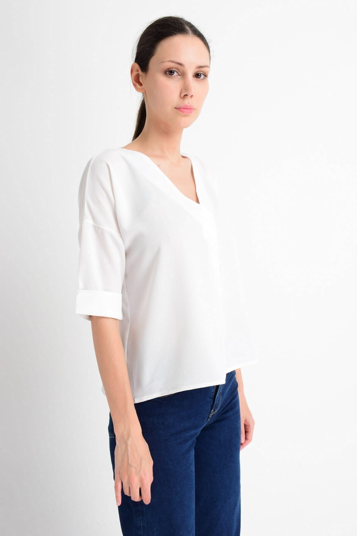 9182879 Kobe Yaka Bindirmeli Capri Kol Bluz EKRU