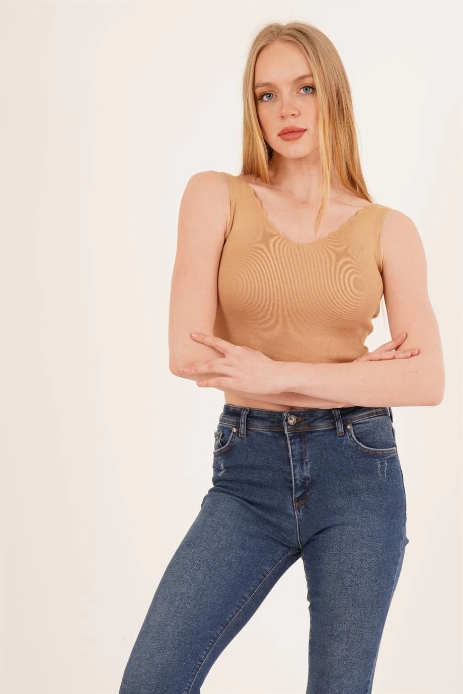 23256336 Triko Merdiven Yaka Atlet CAMEL