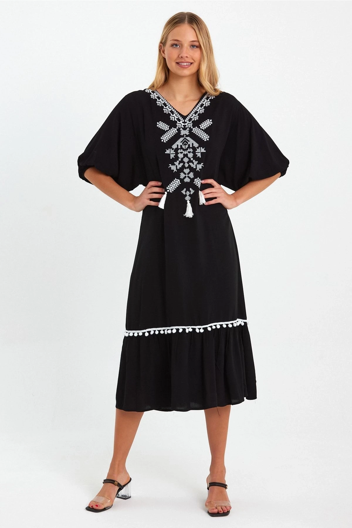 VP8165 Nakış Detaylı Püsküllü Balon Kol Elbise SIYAH