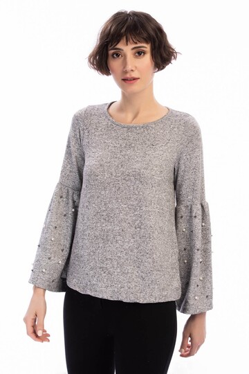 8490985 Yumoş Kolu Geniş Volanlı İncili Bluz GRI