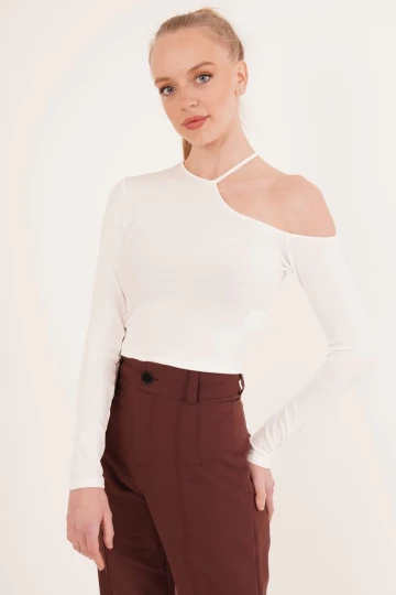 23254279 Kaşkorse Tek Omuz Yaka İpli Crop Bluz BEYAZ